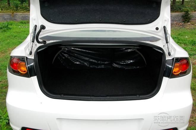 2012款 1.6L 手動(dòng)經(jīng)典特惠型