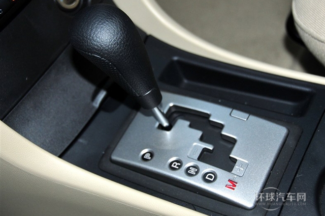 2012款 1.6L 自動經(jīng)典標(biāo)準(zhǔn)型