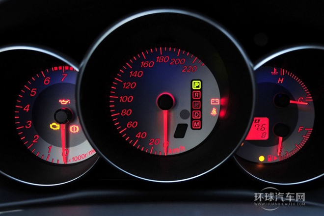 2012款 1.6L 自動(dòng)經(jīng)典標(biāo)準(zhǔn)型