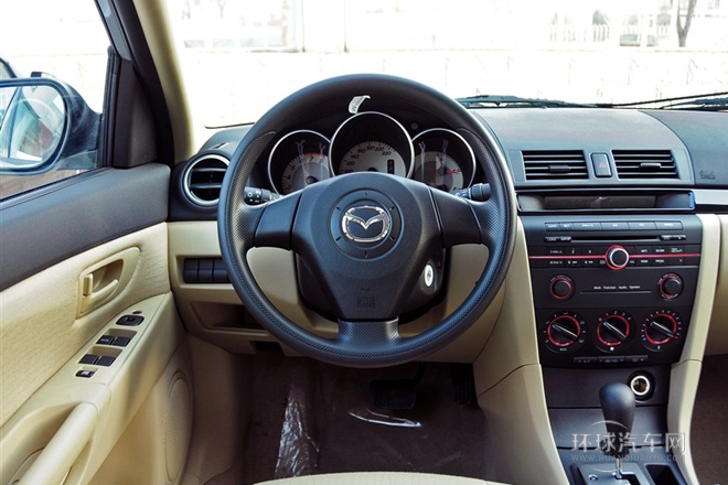 2012款 1.6L 自動經(jīng)典特惠型