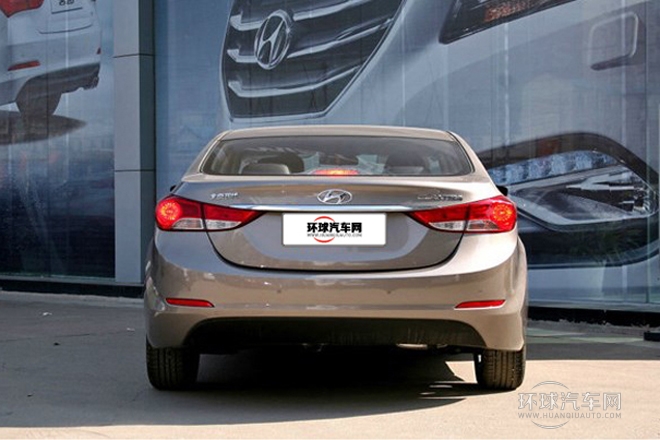 2013款 1.6L 自動(dòng)尊貴型