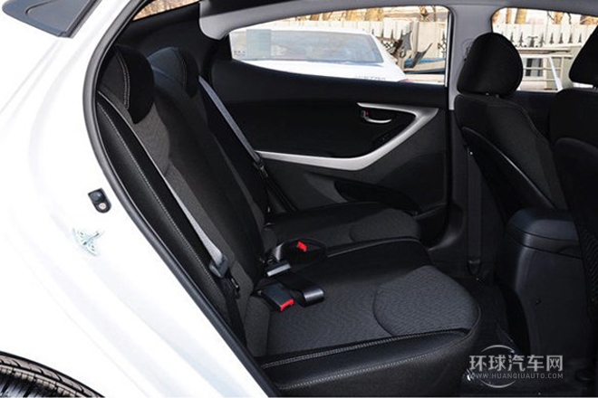 2012款 1.6L 手動時尚型