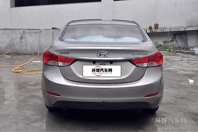 2012款 1.6L 自動(dòng)時(shí)尚型