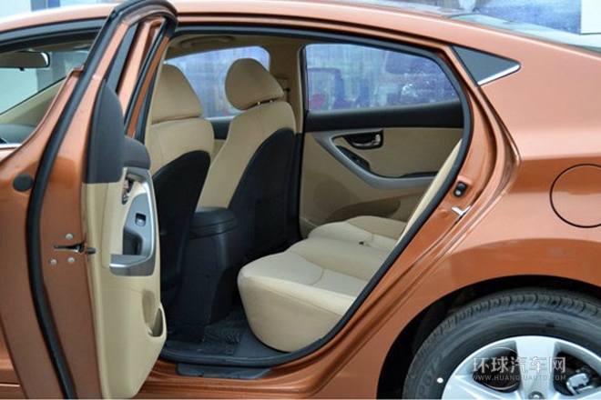 2012款 1.6L 手動(dòng)領(lǐng)先型