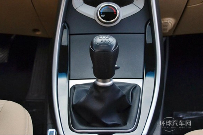 2012款 1.6L 手動領(lǐng)先型