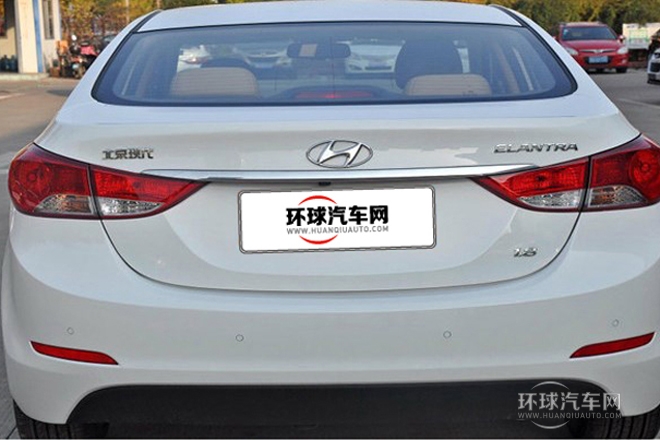2012款 1.8L 手動(dòng)尊貴型