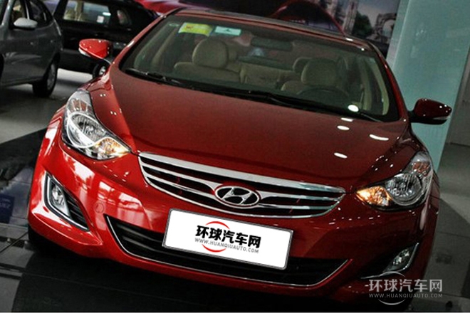 2012款 1.8L 自動(dòng)尊貴型