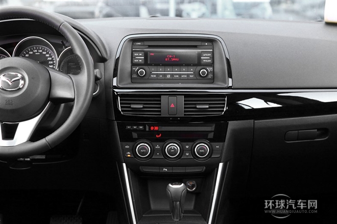 2014款 2.0L 自動(dòng)兩驅(qū)都市型