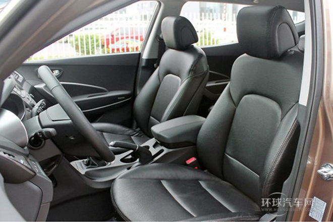 2013款 2.4L 手動兩驅(qū)舒適型