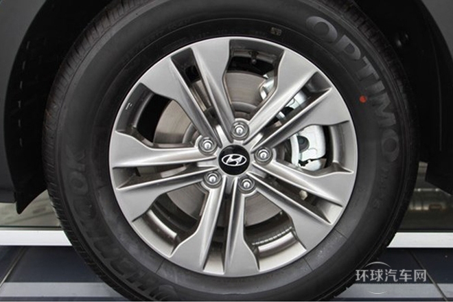 2013款 2.4L 自動兩驅(qū)舒適型