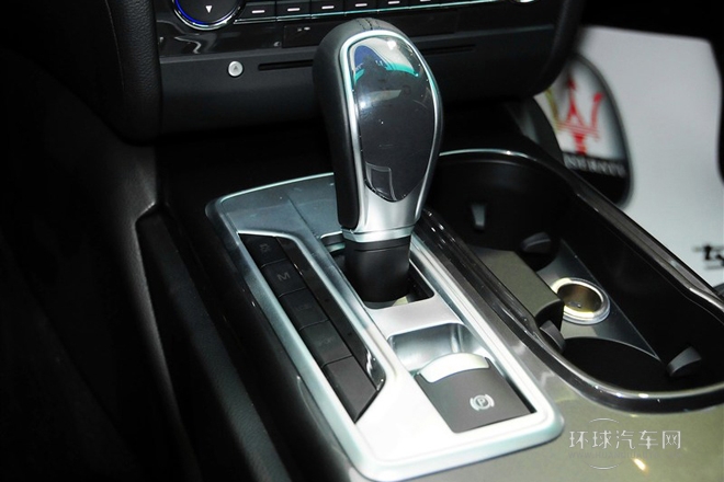 Ghibli 2014款 3.0T 標(biāo)準(zhǔn)版