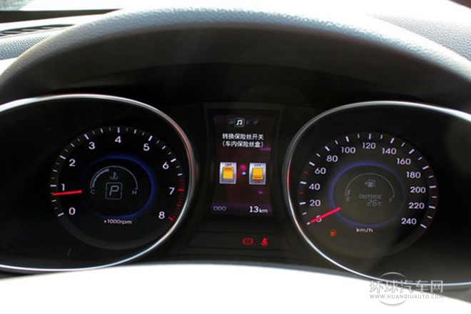 2013款 2.4L 自動兩驅(qū)舒適型