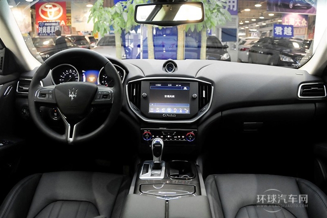 Ghibli 2014款 3.0T 標(biāo)準(zhǔn)版