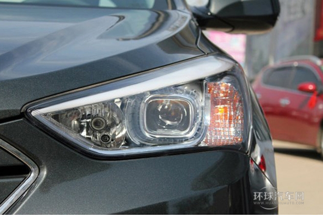 2013款 2.4L 自動兩驅(qū)舒適型