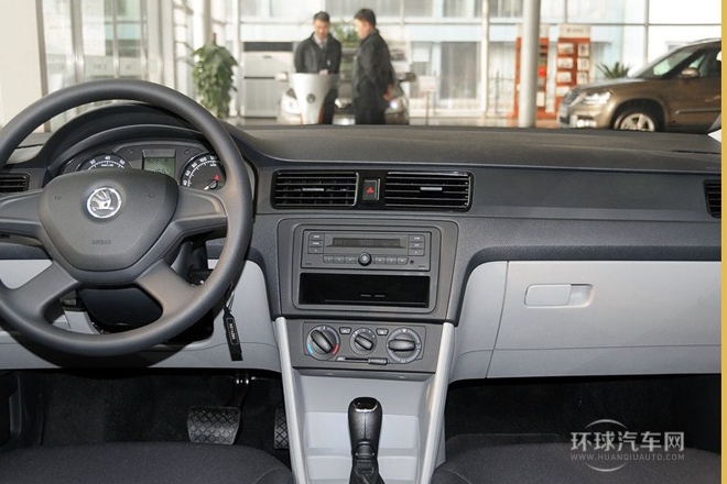 2013款 1.6L 自動(dòng)樂選型
