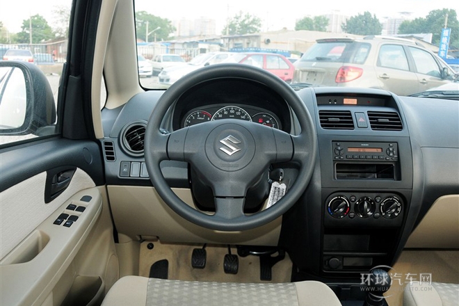 2012款 1.6L 自動(dòng)實(shí)用升級(jí)版