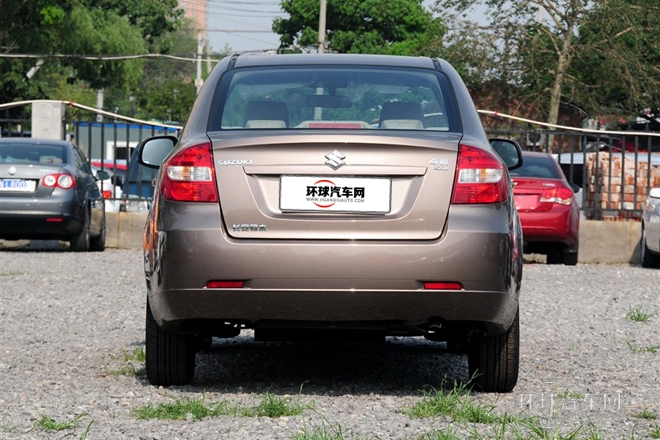 2012款 1.6L 自動(dòng)實(shí)用升級版