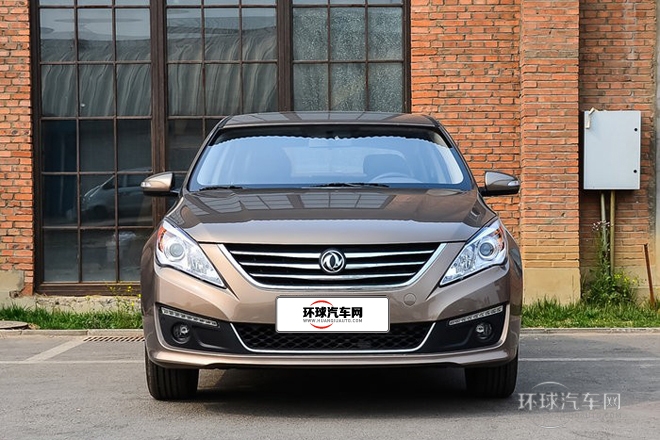 2014款 1.5L 手動(dòng)豪華型
