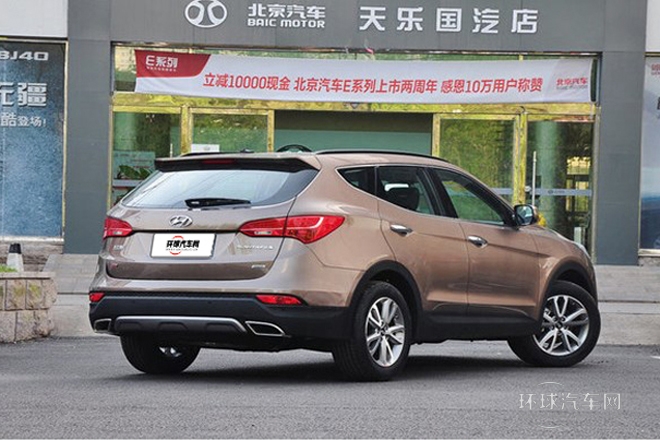 2013款 改款 2.4L 自動四驅(qū)尊貴型