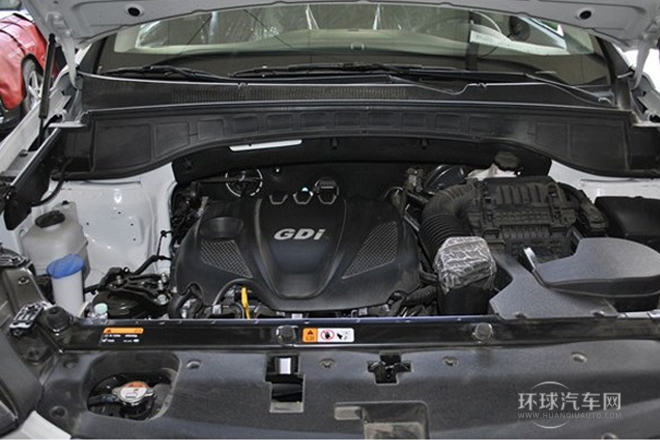 2013款 改款 2.0T 自動兩驅(qū)尊貴型