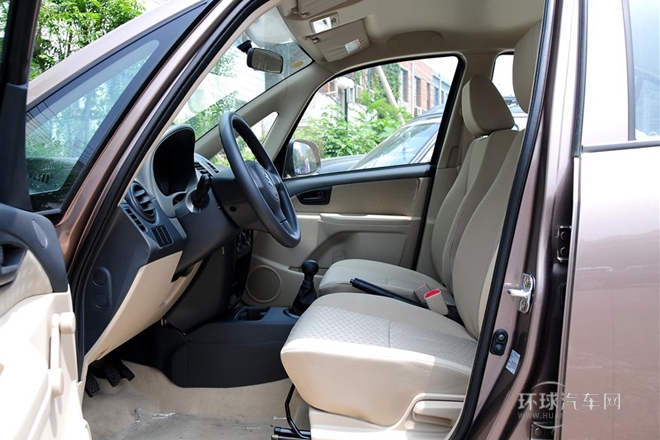 2012款 1.6L 手動(dòng)實(shí)用型