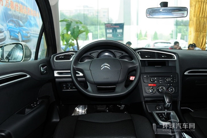 2013款 1.8L 自動勁享版