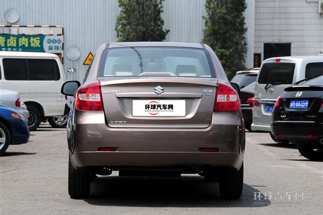 2012款 1.6L 手動(dòng)實(shí)用型