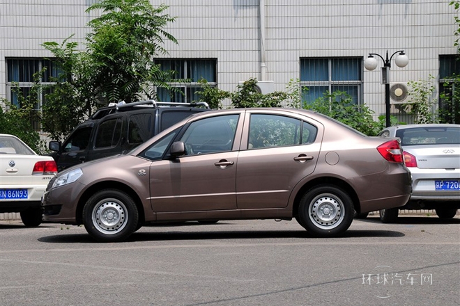 2012款 1.6L 手動(dòng)實(shí)用型
