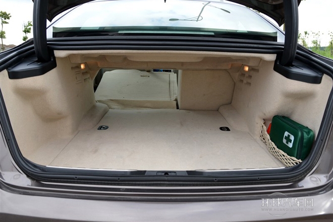 總裁 2013款 3.8T 標(biāo)準(zhǔn)型