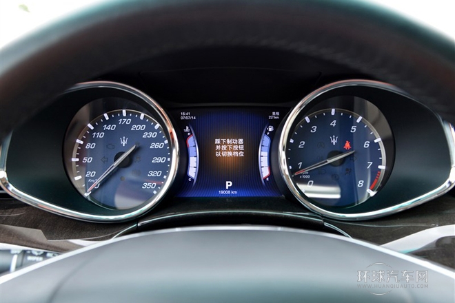 總裁 2013款 3.8T 標(biāo)準(zhǔn)型