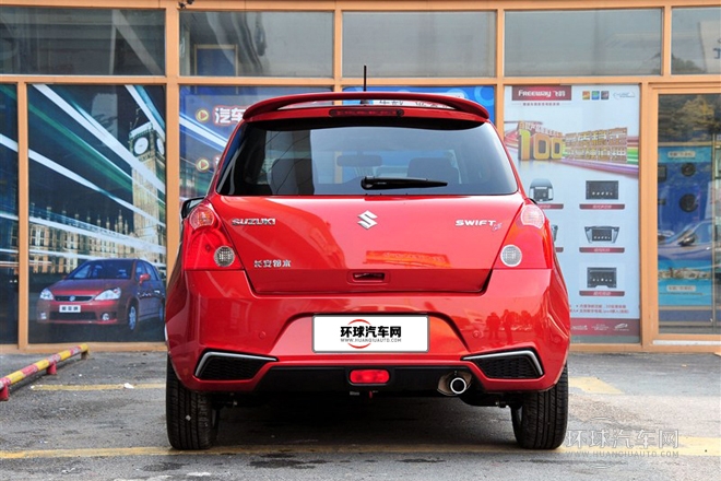 2013款 1.5L 手動運(yùn)動版