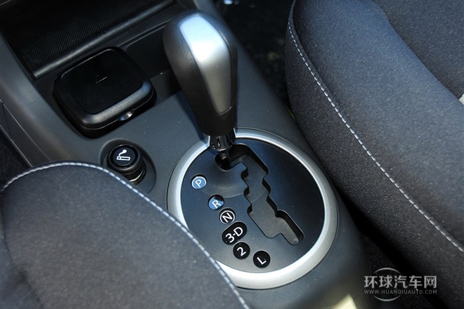 2013款 1.5L 自動運(yùn)動版