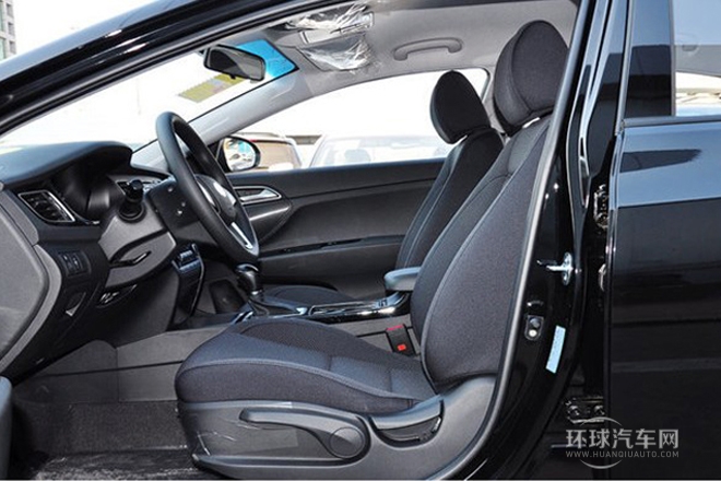 2014款 1.8L 手動舒適型
