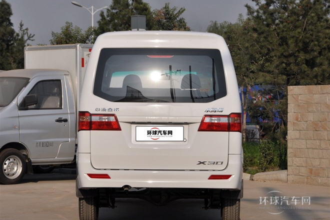 2013款 1.3L 標(biāo)準(zhǔn)型