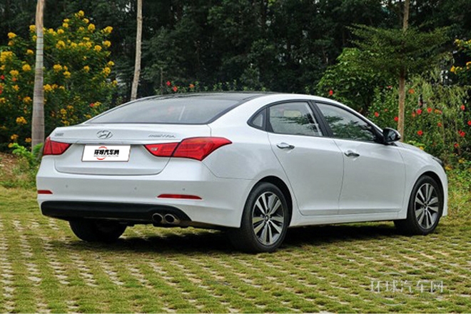 2014款 1.8L 自動(dòng)尊貴型