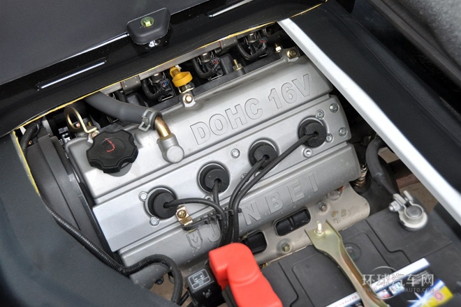 2013款 1.3L 標(biāo)準(zhǔn)型