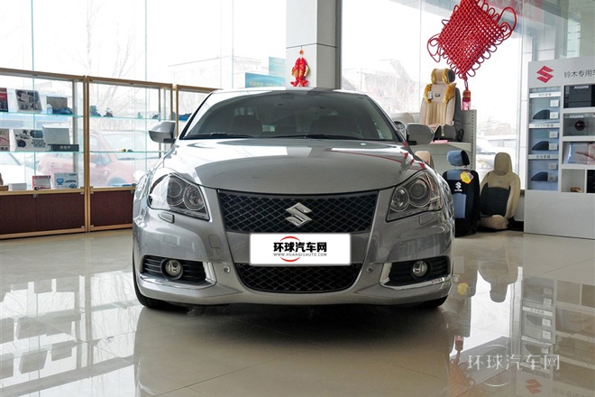 2011款 2.4L四驅(qū)運(yùn)動導(dǎo)航版