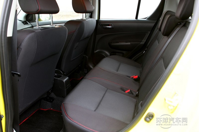 2014款 1.6L CVT兩驅(qū)豪華版