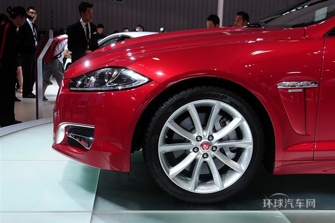 2015款 XF 3.0 SC R-Sport 奢華版