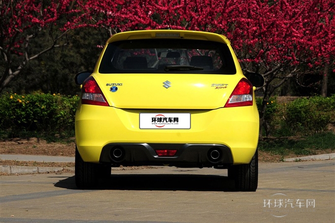 2014款 1.6L 手動(dòng)兩驅(qū)豪華版