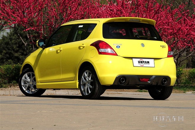 2014款 1.6L 手動兩驅(qū)豪華版