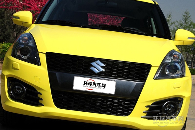 2014款 1.6L 手動(dòng)兩驅(qū)豪華版