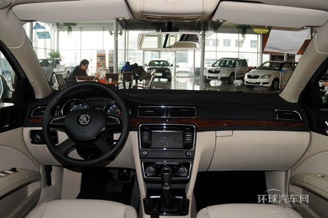 2013款 1.8TSI 自動(dòng)名仕版