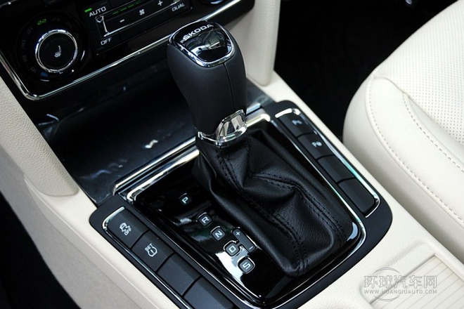 2013款 1.8TSI 自動(dòng)雅仕版
