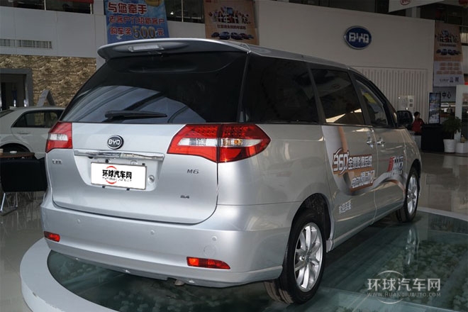 2013款 1.5L 自動(dòng)尊貴型