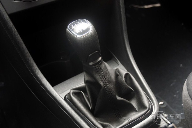 2014款 1.6L 手動(dòng)樂享版