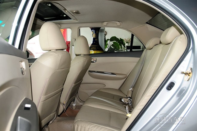 2012款 1.5L 手動尊貴型