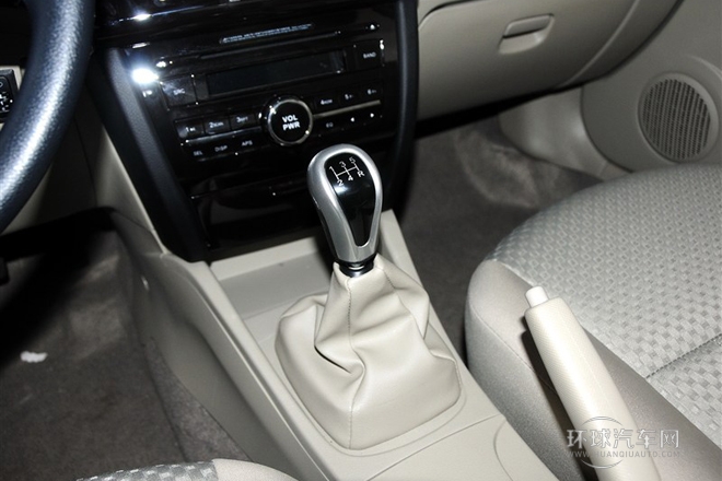 2014款 1.5L 手動(dòng)親民版