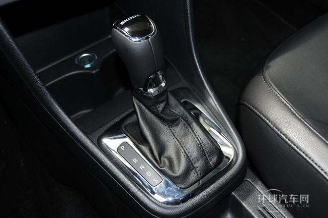 2014款 1.6L 自動(dòng)致享版