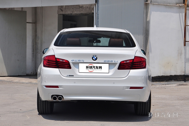2014款 528Li xDrive風(fēng)尚設(shè)計套裝